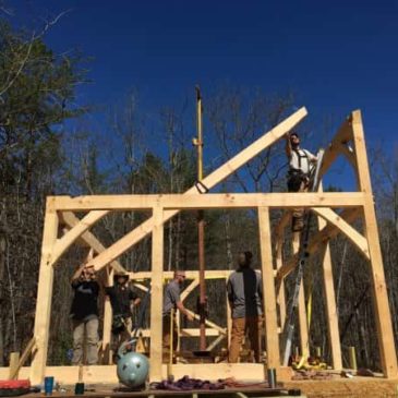 Timber Frame Cabin – Compact Size, Hand Raising